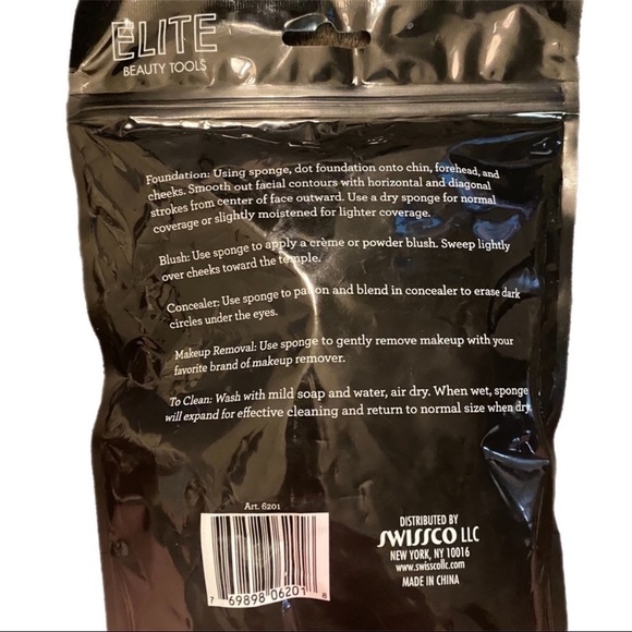 FREE W PURCHASE! NWT 32 Assorted Cosmetic Sponges & Beauty Blenders - Picture 3 of 4